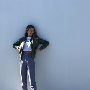 Meet your Posher, Theodora